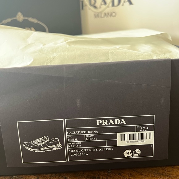 AUTHENTIC PRADA CALF LEATHER LOW TOP SNEAKERS - Picture 2 of 11